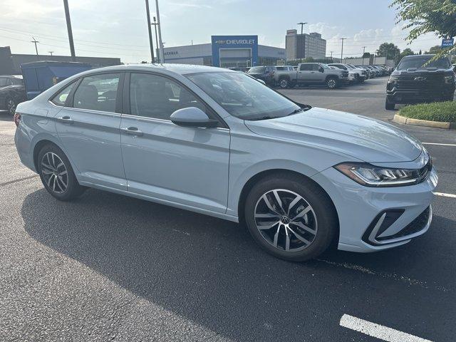 Photo of 2025 Alpine Grey Volkswagen Jetta