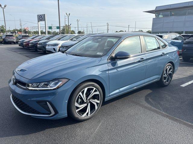 Photo of 2025 Alpine Grey Volkswagen Jetta