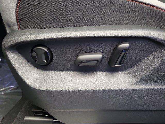Photo of 2025 Pure Gray Volkswagen Atlas