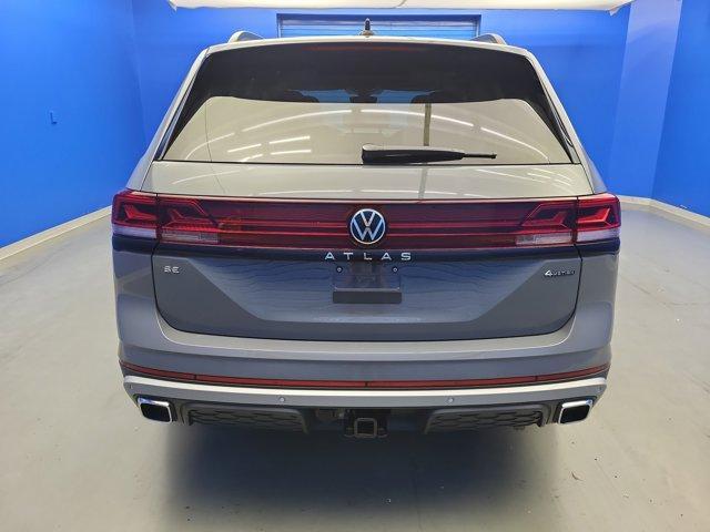 Photo of 2025 Pure Gray Volkswagen Atlas