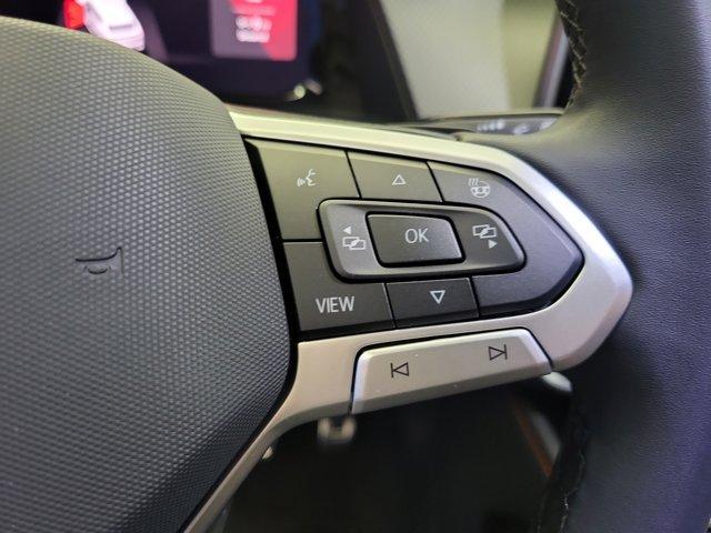 Photo of 2025 Pure Gray Volkswagen Atlas
