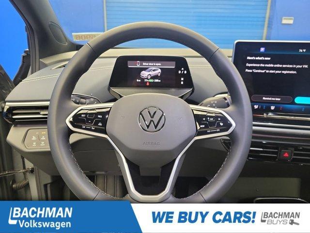 Photo of 2025 Pure Gray Volkswagen ID.4