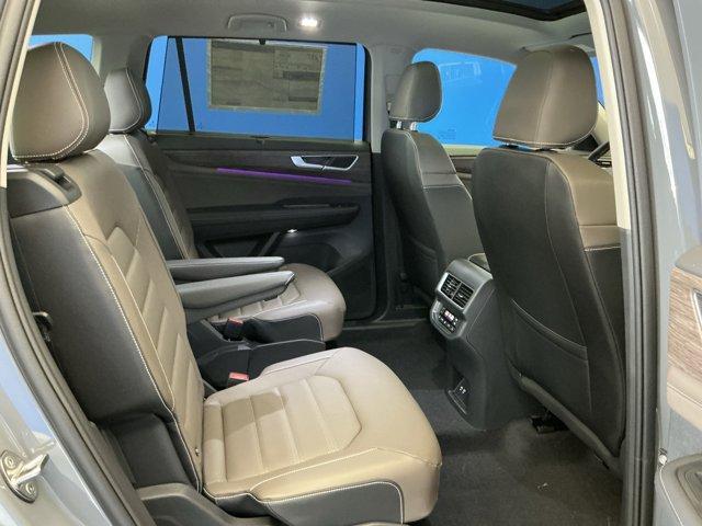 Photo of 2025 Pure Gray Volkswagen Atlas