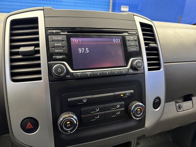 Photo of 2016 Gun Metallic Nissan Frontier