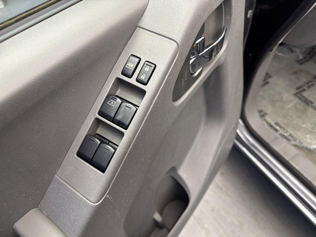 Photo of 2016 Gun Metallic Nissan Frontier