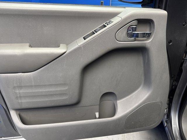 Photo of 2016 Gun Metallic Nissan Frontier