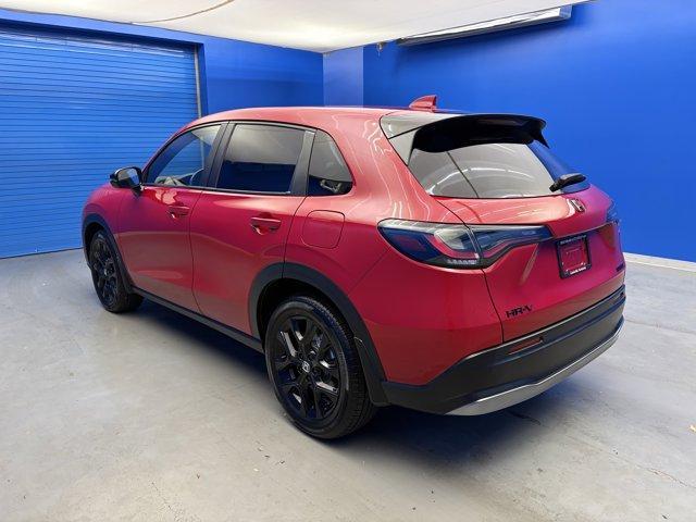 Photo of 2025 Milano Red Honda HR-V