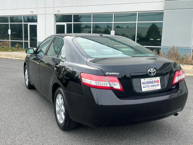 Photo of 2011 Black Toyota Camry