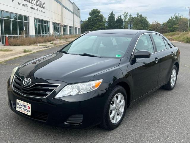 Photo of 2011 Black Toyota Camry