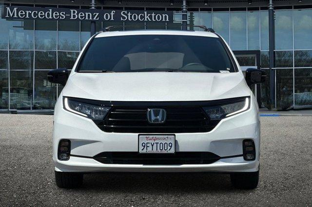 Photo of 2023 White Honda Odyssey