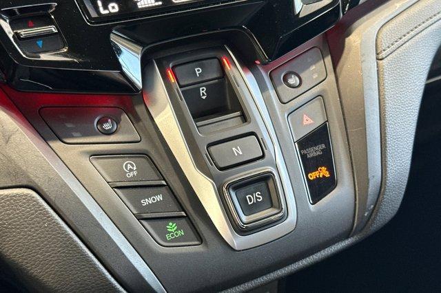 Photo of 2023 White Honda Odyssey