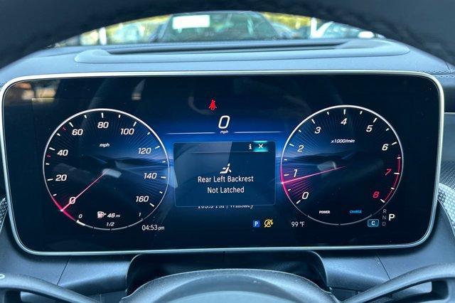 Photo of 2026 Polar White Mercedes-Benz GLC 300