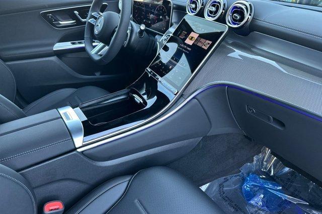 Photo of 2026 Polar White Mercedes-Benz GLC 300