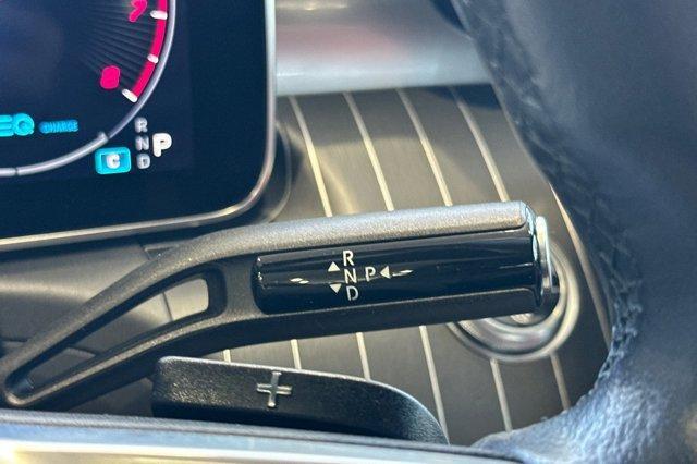 Photo of 2022 Polar White Mercedes-Benz C-Class