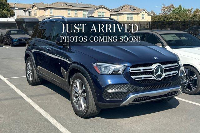 Photo of 2022 Lunar Blue Metallic Mercedes-Benz GLE 350