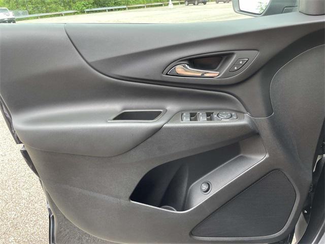 Photo of 2023 Iron Gray Metallic Chevrolet Equinox