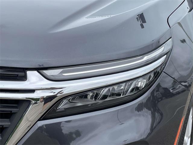 Photo of 2023 Iron Gray Metallic Chevrolet Equinox
