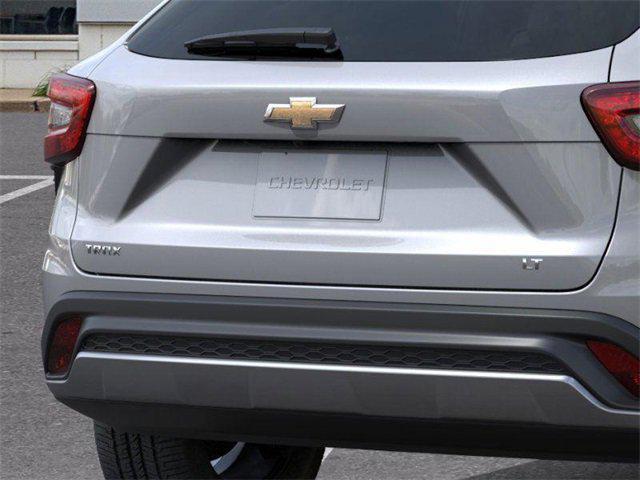Photo of 2025 Sterling Gray Metallic Chevrolet Trax