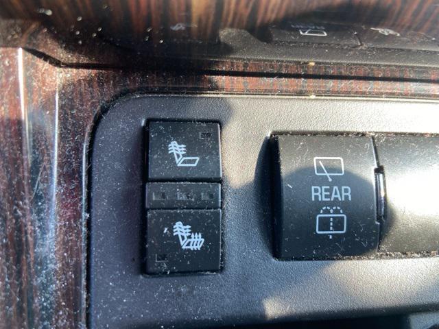 Photo of 2017 Siren Red Tintcoat Chevrolet Traverse
