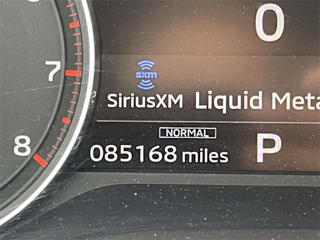 Photo of 2022 Mercury Gray Metallic Mitsubishi Outlander