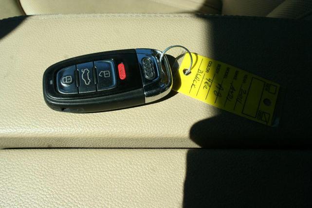 Photo of 2011 Black Audi A8