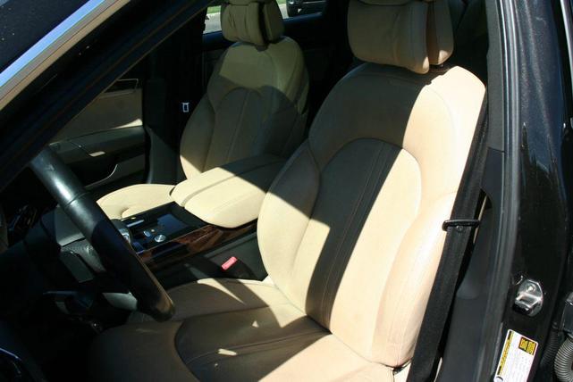 Photo of 2011 Black Audi A8