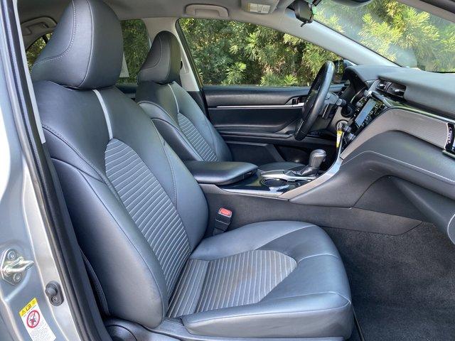 Photo of 2018 Celestial Silver Metallic Toyota Camry