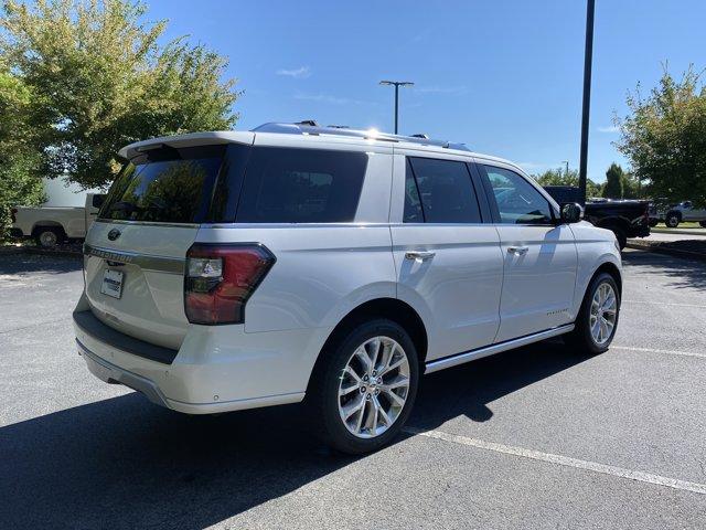 Photo of 2019 White Platinum Metallic Tri-Coat Ford Expedition