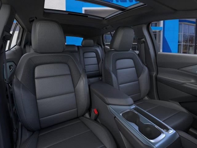 Photo of 2026 Summit White Chevrolet Equinox EV