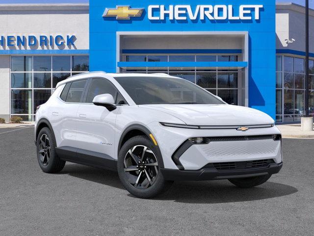 Photo of 2026 Summit White Chevrolet Equinox EV