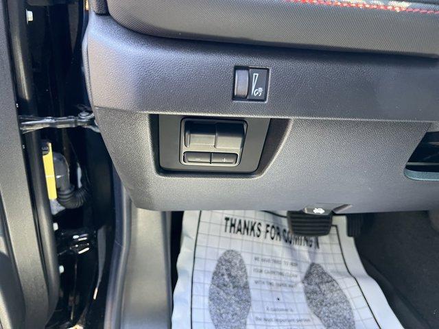 Photo of 2025 Black Chevrolet Colorado