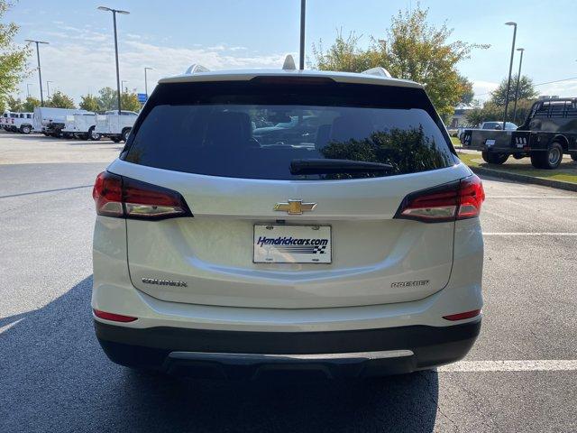 Photo of 2022 Iridescent Pearl Tricoat Chevrolet Equinox