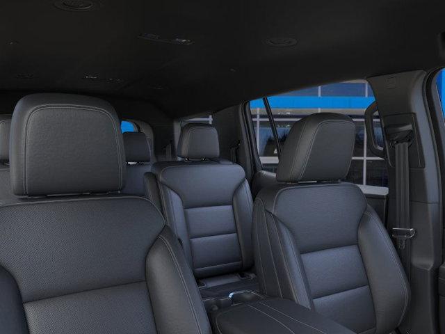 Photo of 2026 Polar White Tricoat Chevrolet Traverse