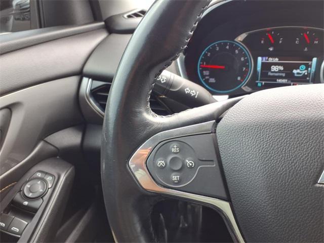 Photo of 2019 Summit White Chevrolet Traverse