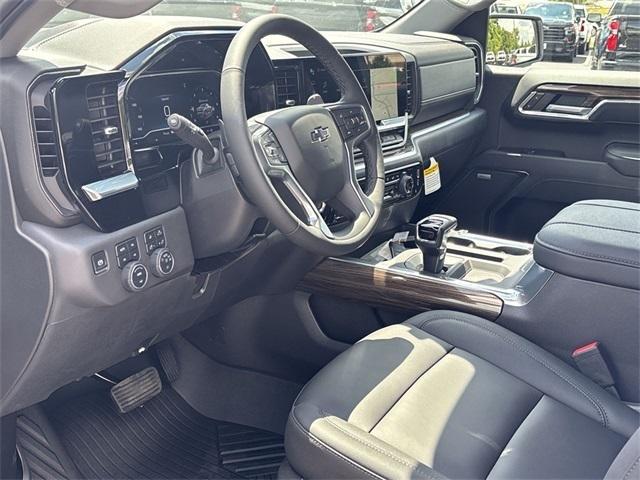 Photo of 2025 Summit White Chevrolet Silverado 1500