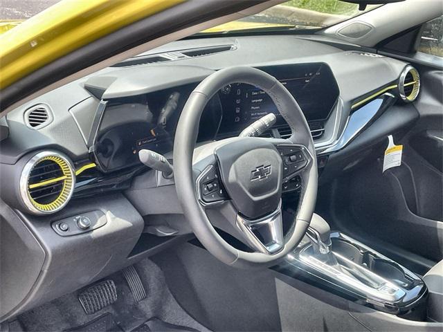 Photo of 2025 Nitro Yellow Metallic Chevrolet Trax