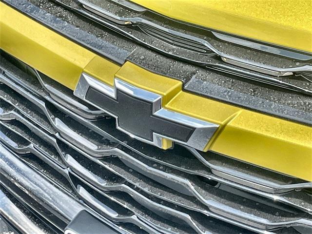 Photo of 2025 Nitro Yellow Metallic Chevrolet Trax