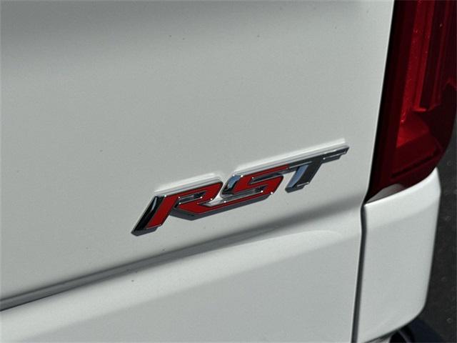 Photo of 2025 Summit White Chevrolet Silverado 1500