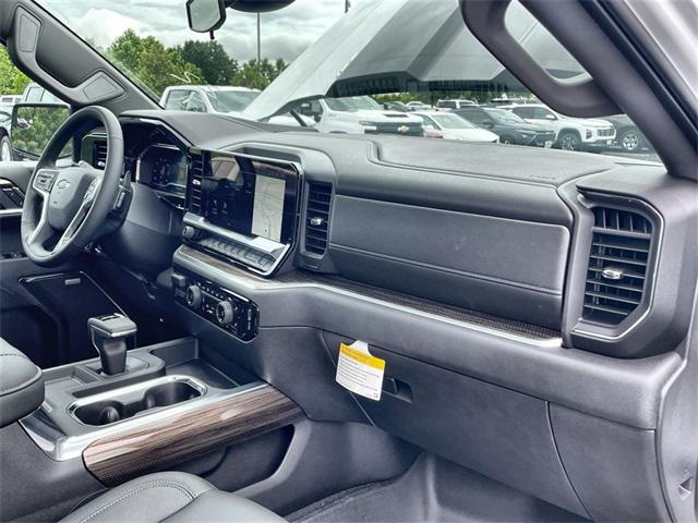 Photo of 2025 Summit White Chevrolet Silverado 1500