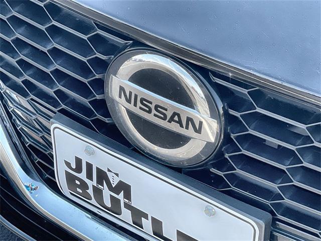 Photo of 2019 Super Black Nissan Altima