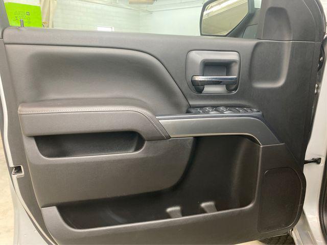 Photo of 2017 Silver Ice Metallic Chevrolet Silverado 1500