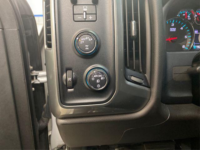 Photo of 2017 Silver Ice Metallic Chevrolet Silverado 1500