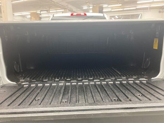 Photo of 2017 Silver Ice Metallic Chevrolet Silverado 1500