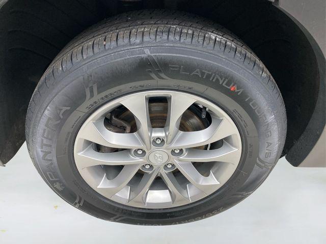 Photo of 2019 Machine Gray Hyundai SANTA FE