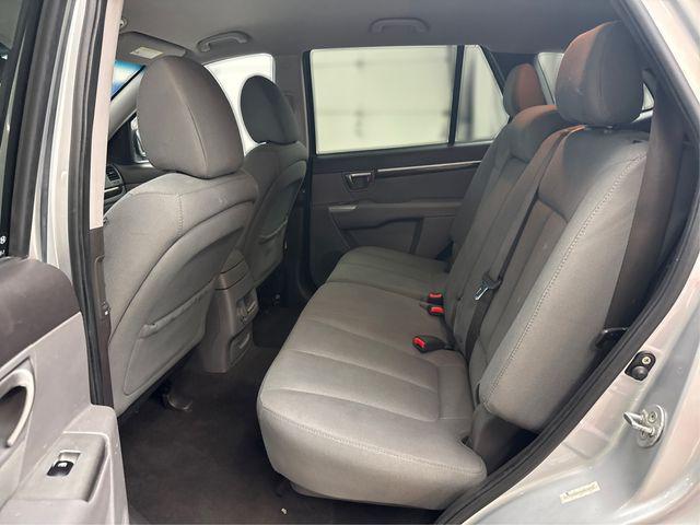 Photo of 2010 Radiant Silver Metallic Hyundai SANTA FE