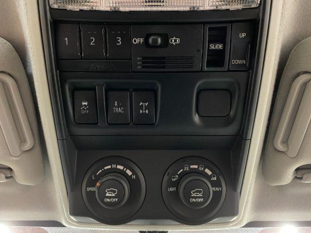 Photo of 2018 Midnight Black Metallic Toyota 4Runner