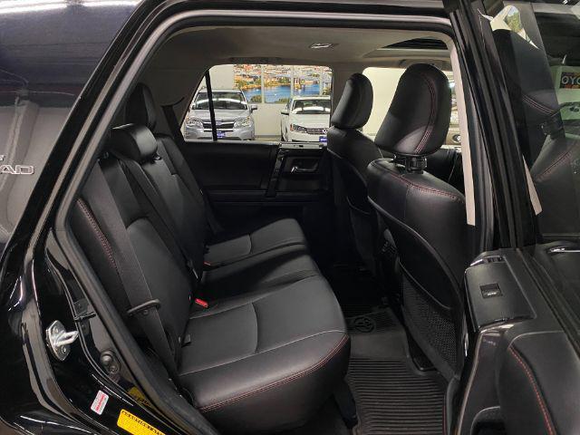 Photo of 2018 Midnight Black Metallic Toyota 4Runner