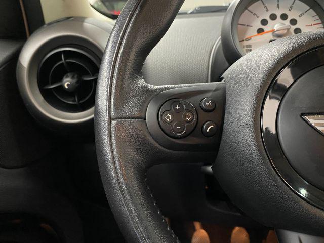 Photo of 2012 Light White MINI Cooper Countryman