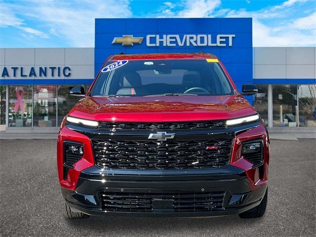 Photo of 2024 Radiant Red Chevrolet Traverse