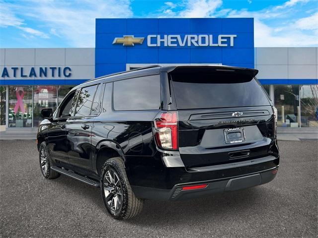 Photo of 2023 Black Chevrolet Suburban